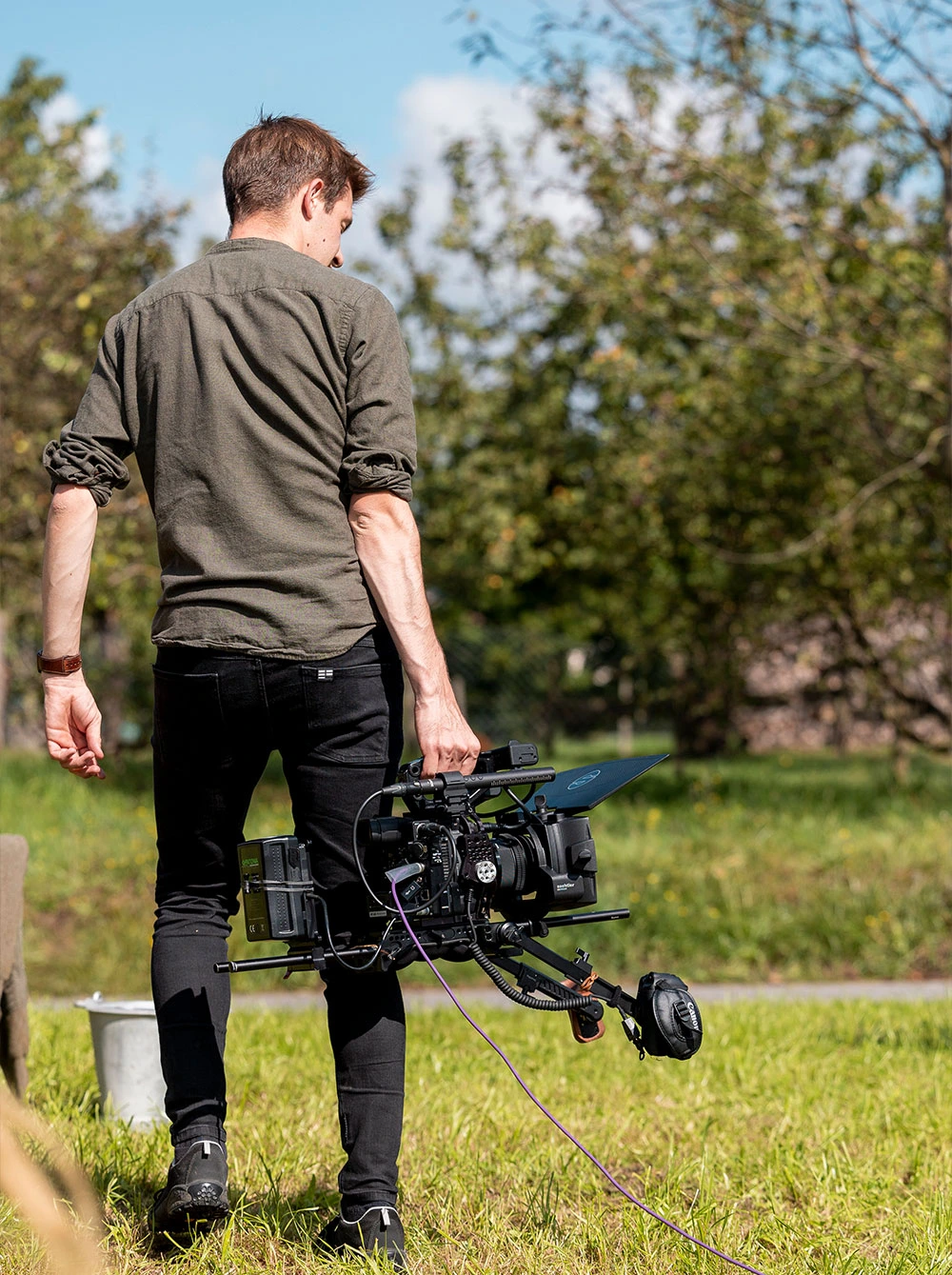 Website Video Produktion Schweiz &ndash; Header Video und Hintergrundloop f&uuml;r Landingpage